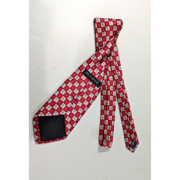 Jos. A. Bank Men's Silk Necktie Geometric Red/White/Blue/Gold Pattern Tie - Picture 2 of 3